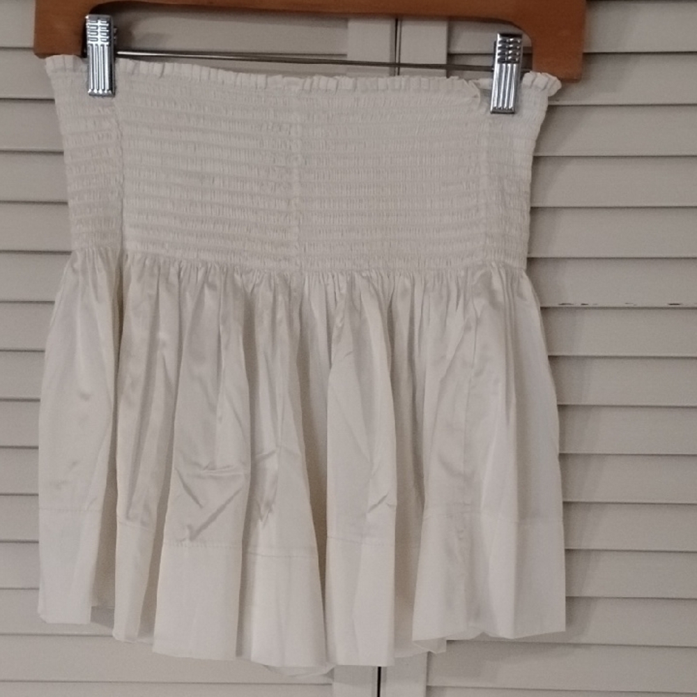 NATURAL LIFE High Waist Cream Shorts - Picture 3 of 4